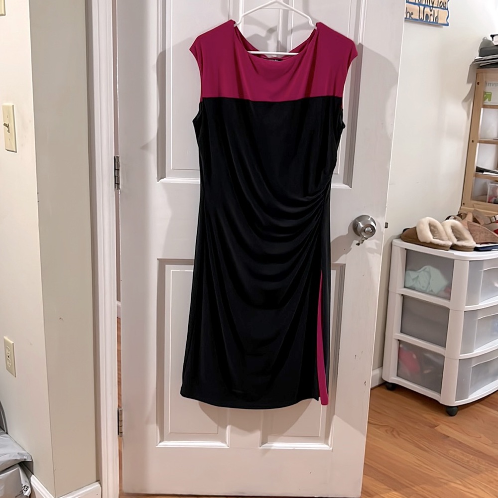 Chaps Women's Cap Sleeve Color Block Black Pink Sheath Dress Size XL flattering